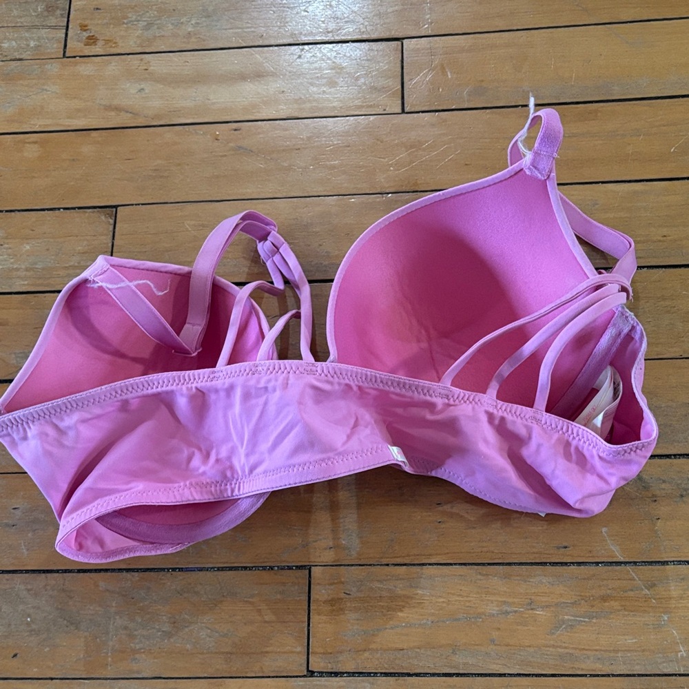 PINK Victoria's Secret Soft Pink Padded Wear Everywhere push up Bra - Picture 6 of 6